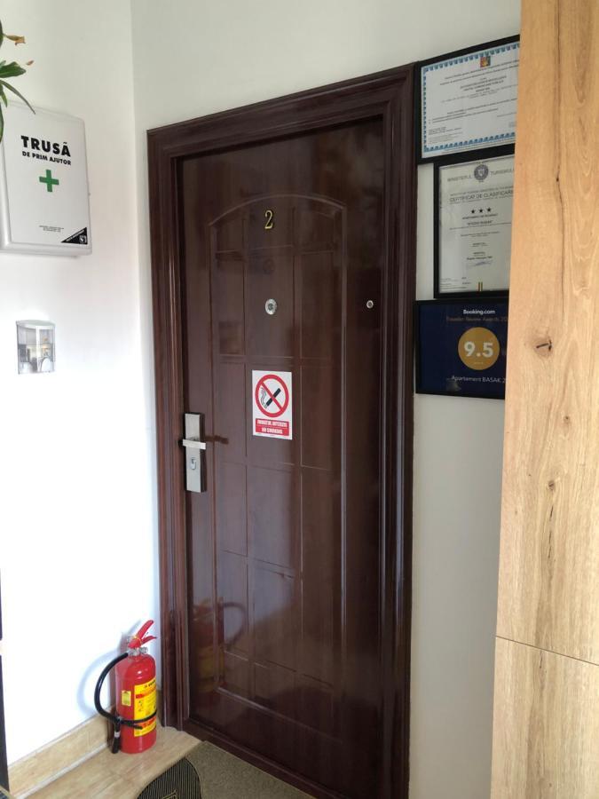 Apartament Basak 2 Apartment Deva Bagian luar foto