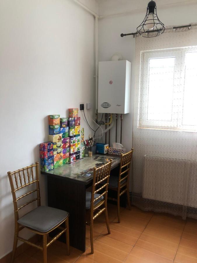 Apartament Basak 2 Apartment Deva Bagian luar foto